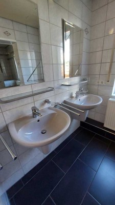 Schöne 5-Zimmer-Wohnung in Kirchen