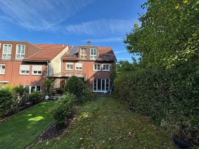 Doppelhaushälfte (5-Zimmer) mit Garage und Garten in familienfreundlicher Lage in Lüdenscheid-Stütti