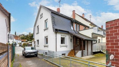 Charmante Doppelhaushälfte mit Tageslichtbad, Garten, Terrasse und Balkon in ruhiger Lage