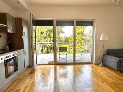 Helle Neubauwohnung in Lichterfelde mit großem Balkon