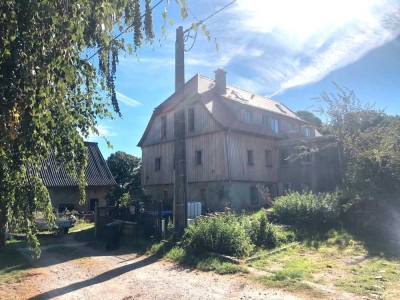 Wohnung in Haus-WG am Stadtrand mit Garten