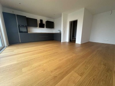 Reserviert. Von privat - 6 Zimmer Wohnung in Bothfeld mit Garten Energieeffizenz A+