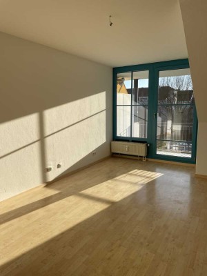 Exklusive 4-Zimmer-Dachgeschosswohnung mit gehobener Innenausstattung mit Einbauküche in Rosenheim