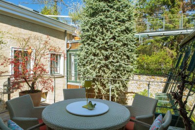 Stilvoll leben &amp; arbeiten – Townhouse mit Geschichte im Herzen von Klosterneuburg