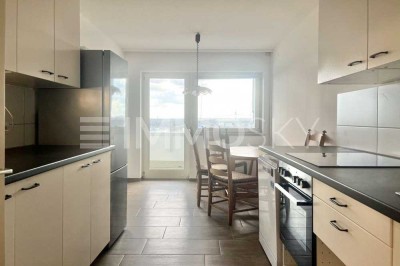 Aussicht inklusive – Ihr neues Zuhause mit Balkon zum Europakanal
