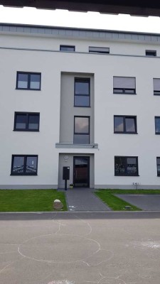 Freundliche 4-Zimmer-Wohnung mit Terrasse in Euskirchen