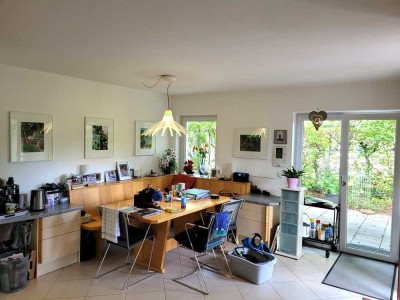 Schöne 3,5 Zimmer-EG-Terrassenwohnung, ruhig am Waldrand,  München Waldtrudering