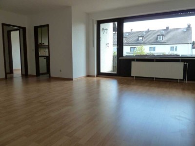Attraktive 4 Zi-Wohnung in bevorzugter Lage
