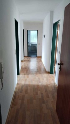 3-Zi.-Wohnung mit gr. Süd-Balkon und EBK in Füssen