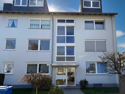 Reserviert! Lichtdurchflutete 3-Zimmer-Wohnung mit Balkon und Gartennutzung in Ratingen