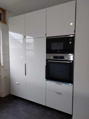 Helle 4-ZWhg, neue hochwertige Küche, im Blumenviertel, mit Gartenanteil, zentral und ruhig gelegen