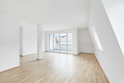 Lichtdurchflutete DG-Wohnung mit Balkon – Wohnen über den Dächern der Stadt!