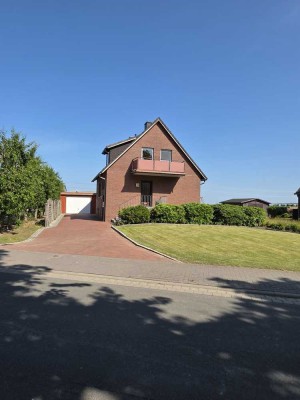 Renoviertes Einfamilienhaus mit tollem Garten