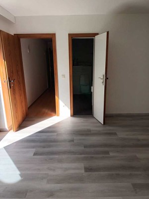 2 Zimmer in moderner Villa mit großem Garten, in Höhenlage mit Blick auf Heilbronn