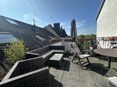 Schöne Wohnung in bester Lage mit Terrasse