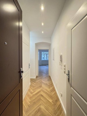 Erstbezug mit Altbauflair: Perfekte 3-Zimmer-Wohnung in Ruhelage