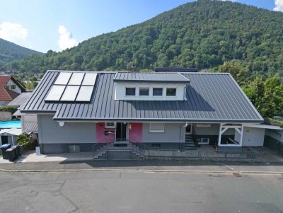 Charmantes Mehrfamilienhaus mit Ausbaupotenzial – Ideal für Kapitalanleger und Mehrgenerationen