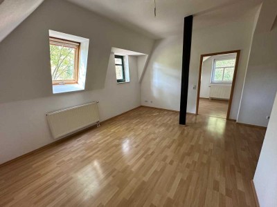 Tolle 2-Raum Dachgeschoßwohnung