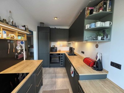 Kernsanierte 3-Zimmer Wohnung mit Balkon in Bessungen
