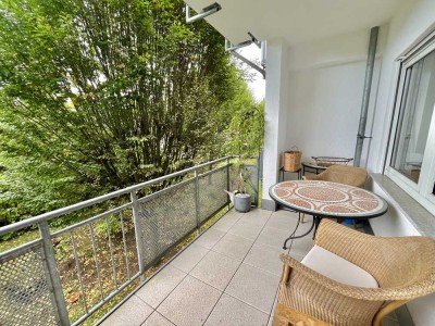 Möbliertes Apartment mit Balkon & Tiefgarage - top Anbindung!