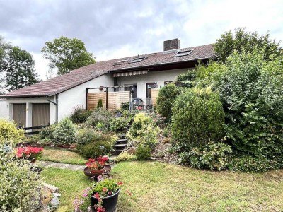 Gepflegtes Dreifamilienhaus! Hier bieten sich viele Optionen!