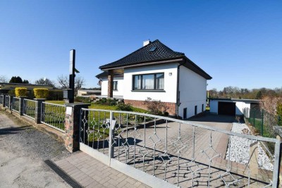 Charmantes Einfamilienhaus in Burg – Viel Platz für Ihre Wohnträume