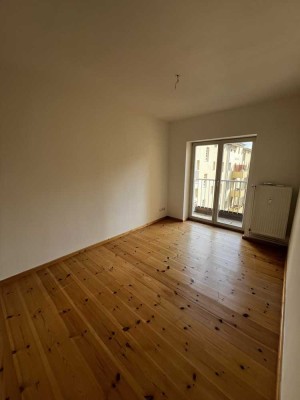 Ruhige und helle 2-Zimmer Wohnung