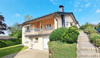 MANNELLA * Zentral gelegenes Einfamilienhaus mit Einliegerwohnung* im Ortszentrum von Seelscheid*