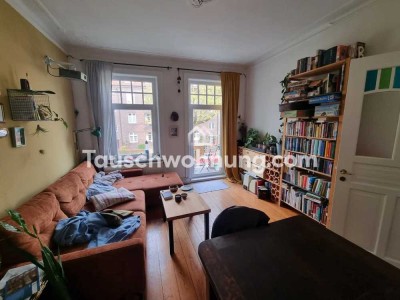 Tauschwohnung: Gemütliche 3 Zimmer Wohnung in Altbau Villa im Grünen