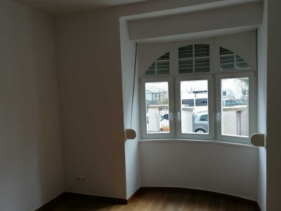 4-Zimmer-Erdgeschosswohnung (Altbau) mit gehobener Innenausstattung in Augsburg