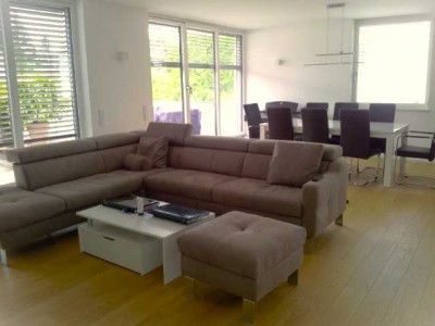 Moderne 4,5-Zimmer-Wohnung mit EBK, Dachterrasse, Tiefgarage, Kellerräume in Untermenzing