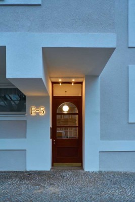 Charlottenburg: Eislebener Str: VERMIETETE 1-Zi-Whg, 40m² - 6.OG + SÜD-Balkon - kündbar in 9 Monaten