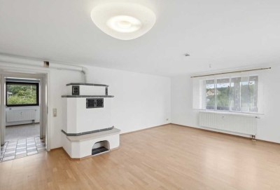 Sie suchen einen Altersruhesitz im Grünen mit Einbauküche, Kamin, Garage und Gartenanteil