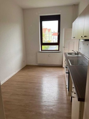 Helle 2-Zimmer-Wohnung mit Balkon