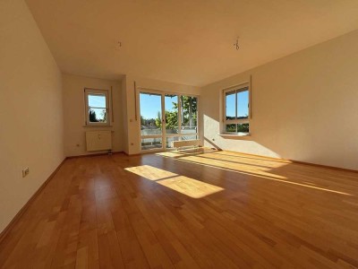 Hell, ruhig und sehr gepflegt - schöne 3-Zimmer-Wohnung in Trostberg wartet auf Sie