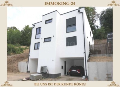 ++ NEUBAU!! WOHNUNG + SONNENTERRASSE + CARPORT IN RUHIGER LAGE! ++