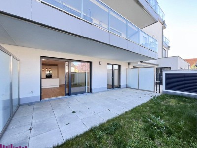 Hochwertig ausgestattet: erstklassig angelegte Gartenwohnung mit großer Terrasse