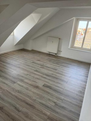 4-Zimmer Dachgeschosswohnung in Straelen mit großer Terrasse