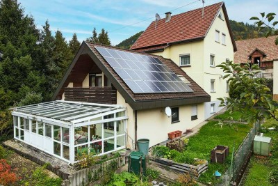 2 Häuser zum Preis von einem...
üppig Platz • großer Garten • viele Möglichkeiten