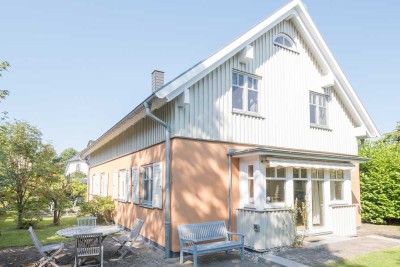 Haushälfte in ruhiger Zentrumslage