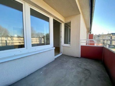 *ab sofort * mit Weitblick * große Wohnküche mit Balkon, sep. Schlafzimmer