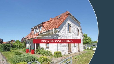Großzügiges EFH mit 7 Zimmern, 3 Bädern, Carport in Schwerin !