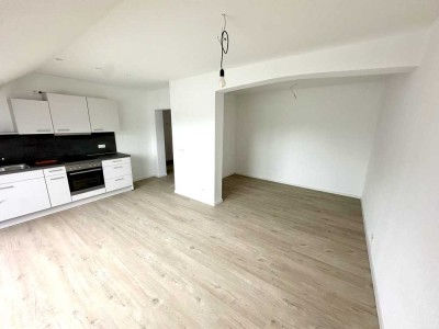 Neu renovierte  3-Zimmer-Dachgeschosswohnung in Baden-Baden