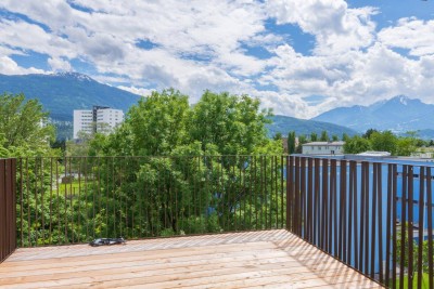 Exklusive Neubau- Dachgeschoß- Wohnung mit Panorama- Terrasse