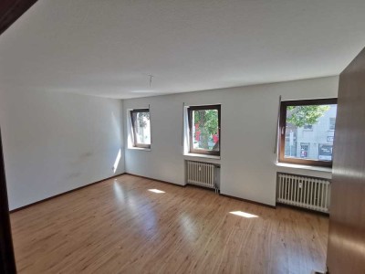 Helle und gut geschnittene 2 Zimmer Wohnung in zentraler Lage Eschweilers