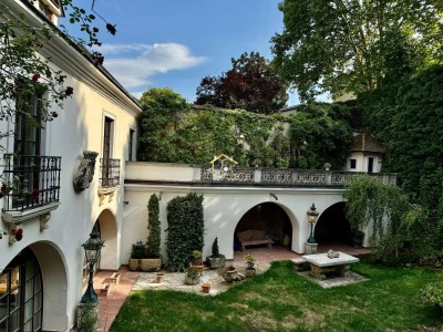 Wonach Sie gesucht haben: Villa - Burg aus dem Jahr 1339 im Zentrum von Klosterneuburg