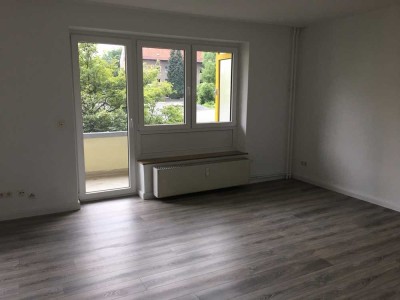 3 Zimmer Wohnung mit Balkon und Küche, BS!