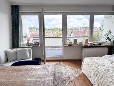 Sanierte 1-Zimmer-Wohnung mit Einbauküche und unverbaubarer Aussicht in Blaustein