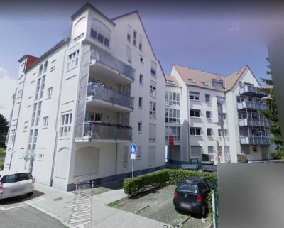 Schöne neu renovierte 2 Zimmerwohnung in Rödelheim