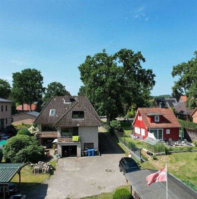 Großes Ein-/Zweifamilienhaus mit Blick ins grüne Auetal